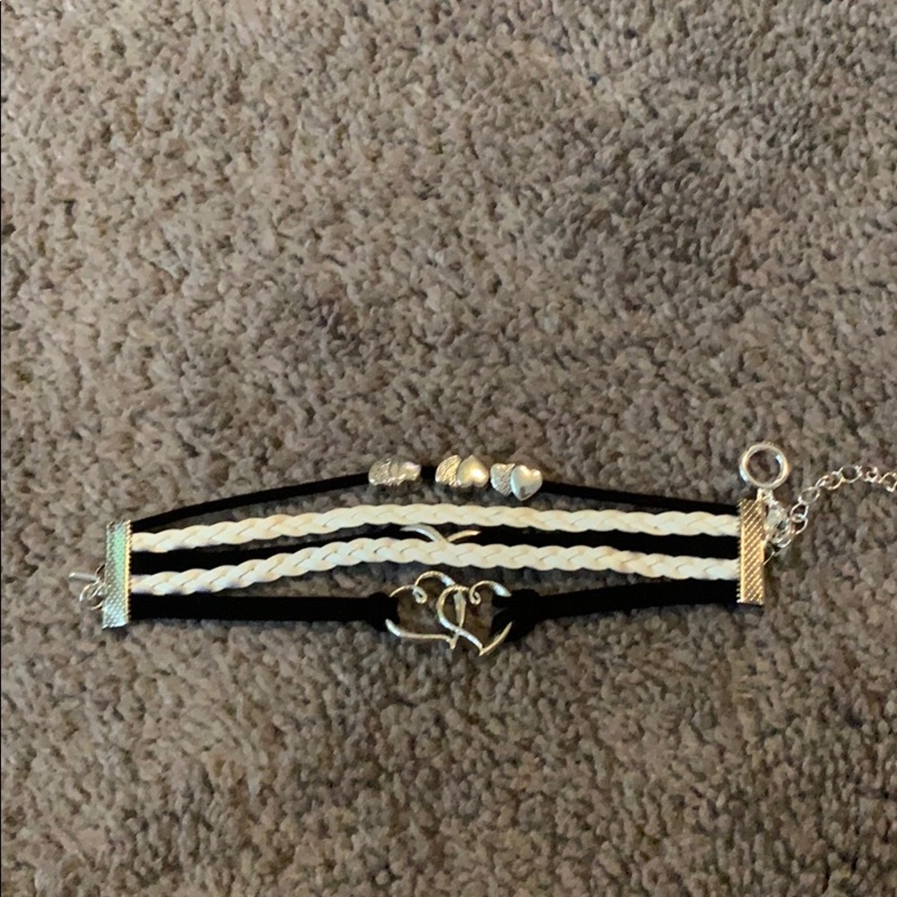 Leather/silver bracelet